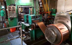 four roll reversing rolling mill
